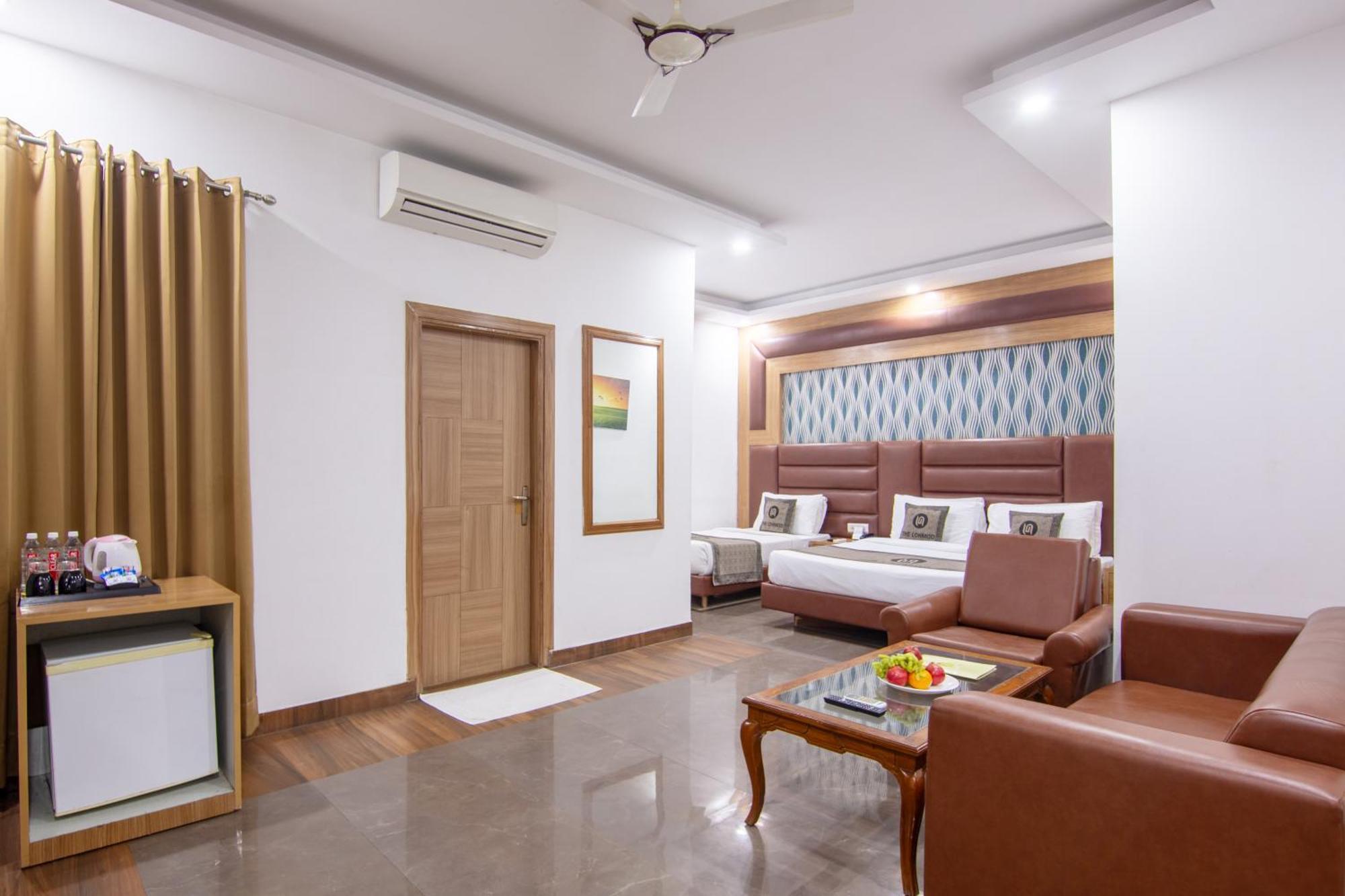 Hotel Lohmod At National Highway 8 - Free Airport Transffer New Delhi Exterior photo